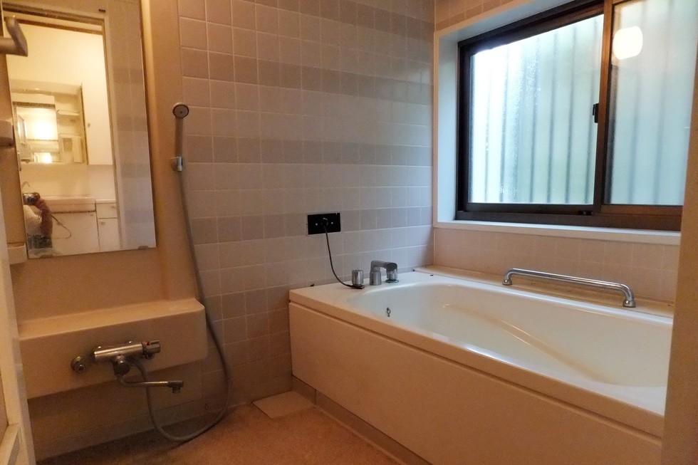 宇都宮市での高品質 低価格なお風呂の修理 浴室リフォームはお任せください